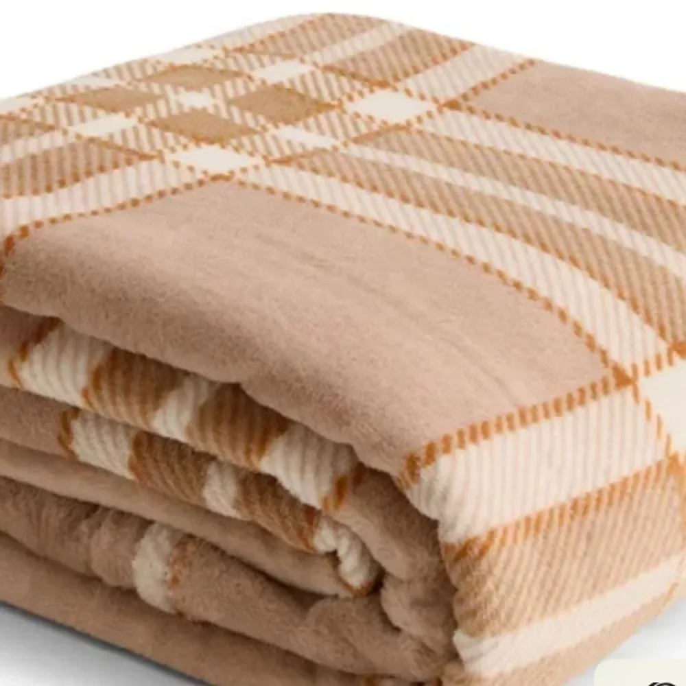 VERA BRADLEY Tan Ivory Brown Plaid Essential Throw Blanket in Fleece